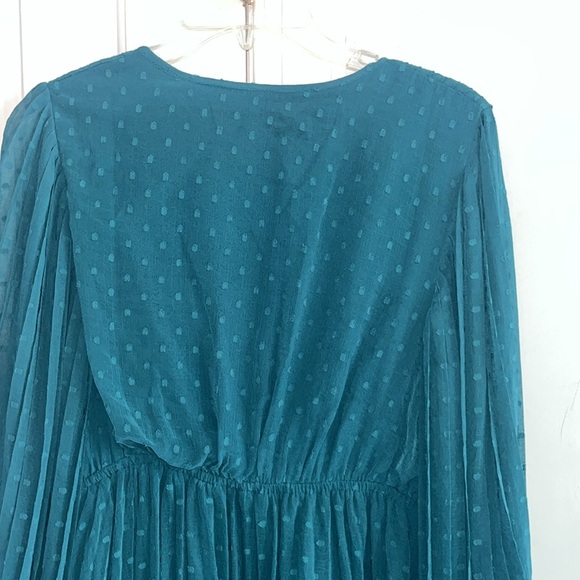ASOS DESIGN Teal Pleated Textured Chiffon Maxi Dress Size 6 - Picture 10 of 15